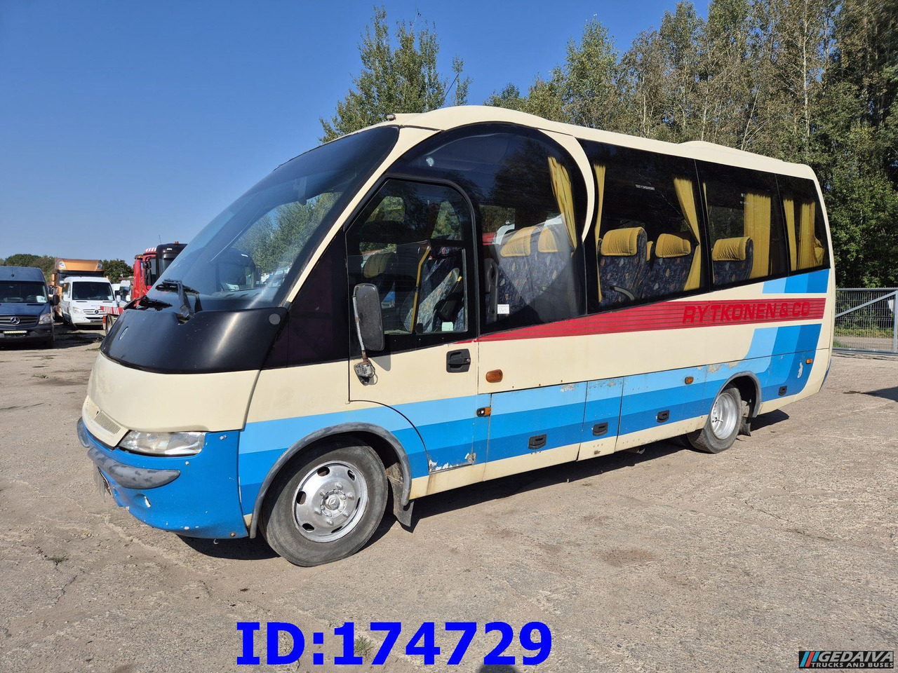 MERCEDES-BENZ Vario 815 26-Seater - Πούλμαν: φωτογραφία 1 MERCEDES-BENZ Vario 815 26-Seater - Πούλμαν: φωτογραφία 1