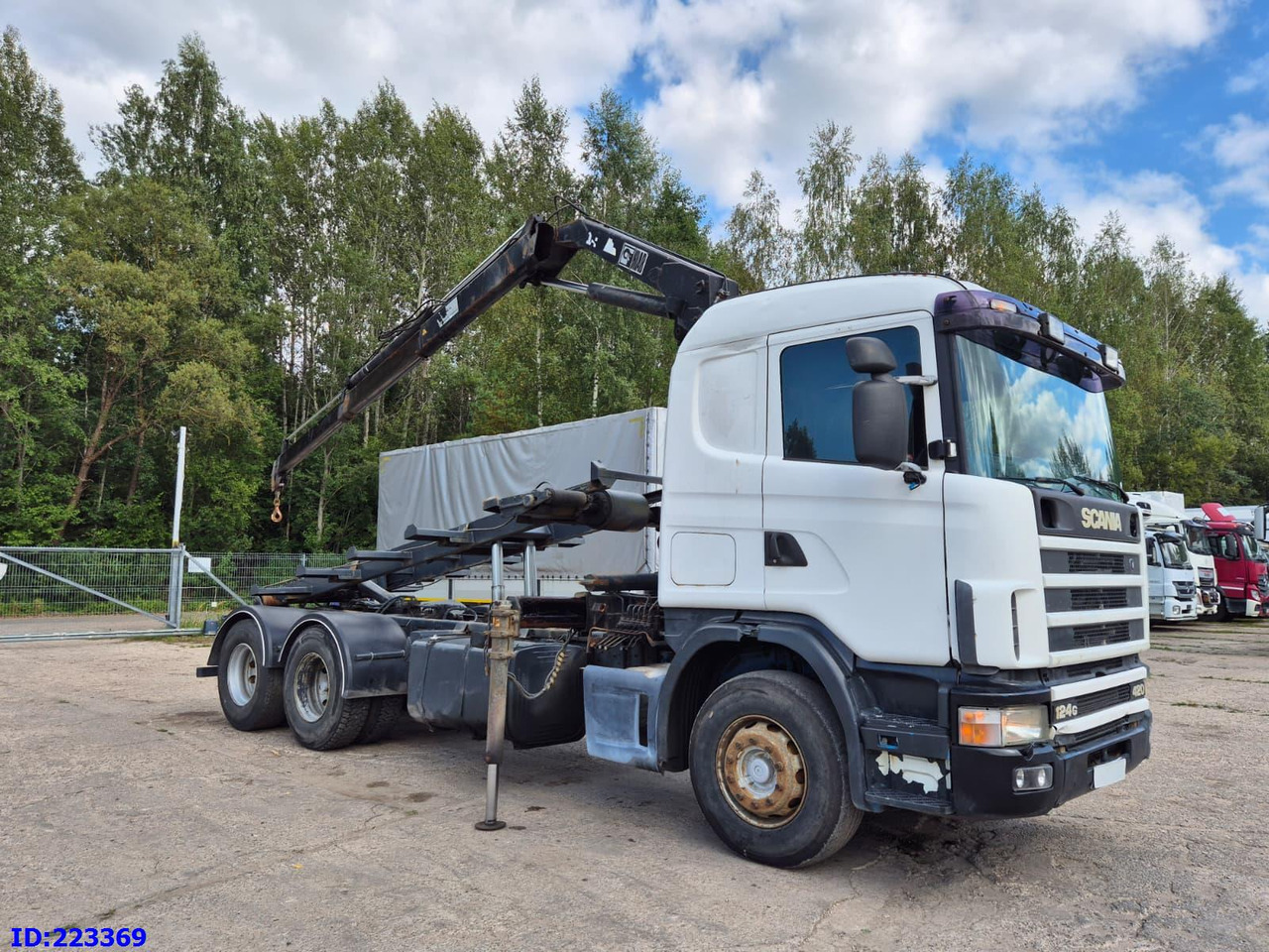 SCANIA R124 420 + Crane HIAB 140AW - Φορτηγό ανατρεπόμενο: φωτογραφία 4 SCANIA R124 420 + Crane HIAB 140AW - Φορτηγό ανατρεπόμενο: φωτογραφία 4