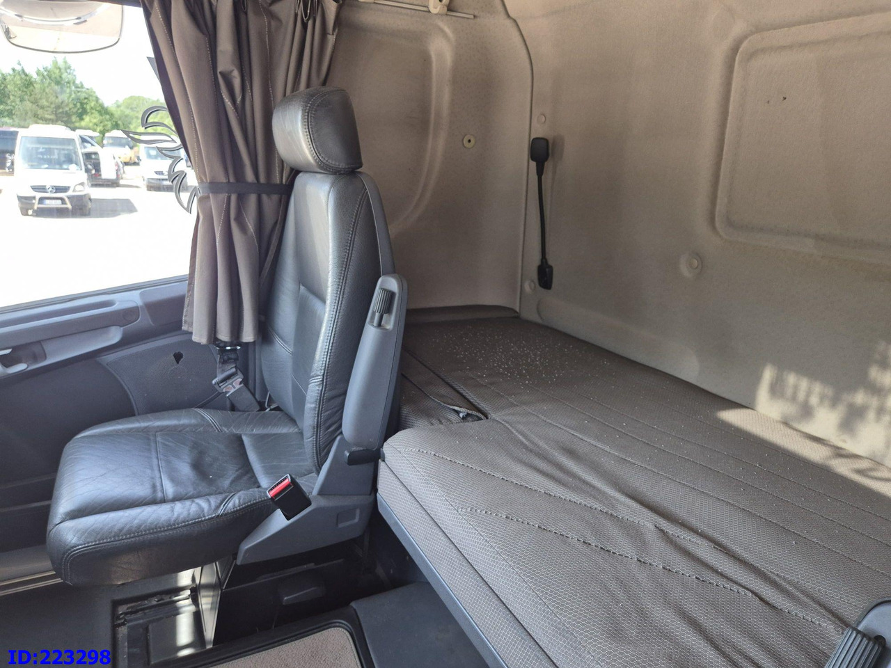 Τράκτορας SCANIA R560 V8 Retarder 6x2: φωτογραφία 16