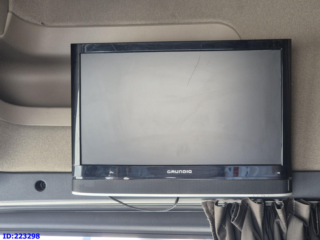 Τράκτορας SCANIA R560 V8 Retarder 6x2: φωτογραφία 15