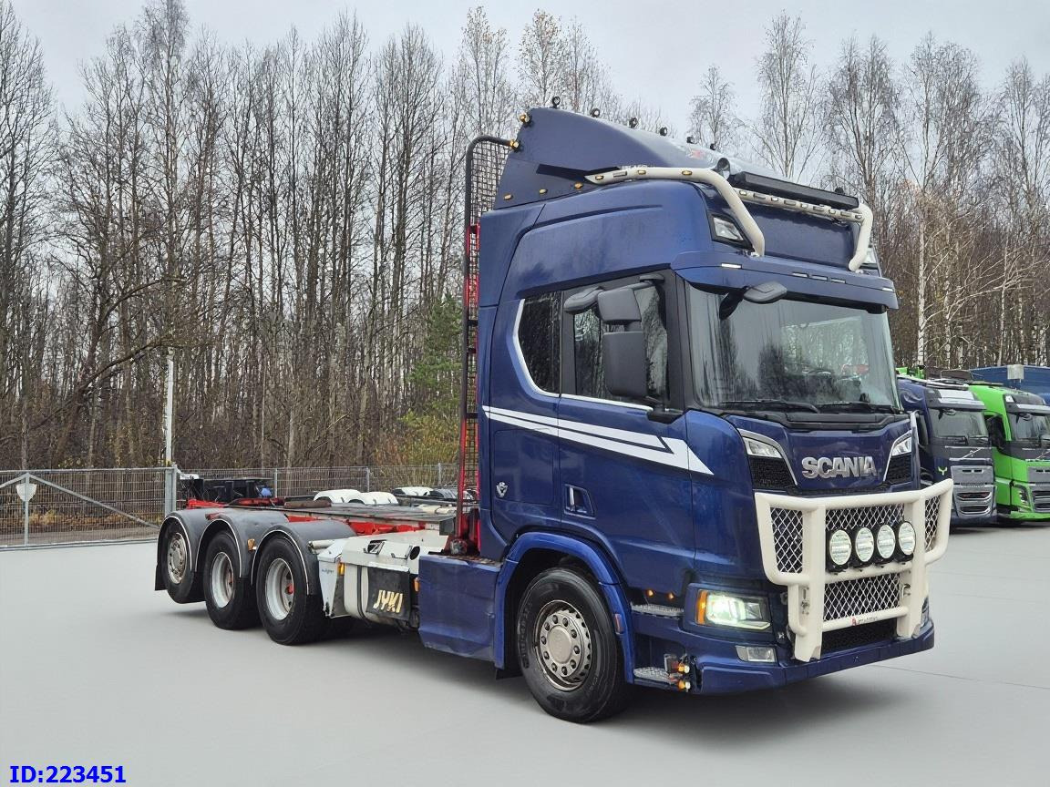 SCANIA R650 Full air 8x4 Steering axle (3 pedal) - Φορτηγό σασί: φωτογραφία 4 SCANIA R650 Full air 8x4 Steering axle (3 pedal) - Φορτηγό σασί: φωτογραφία 4