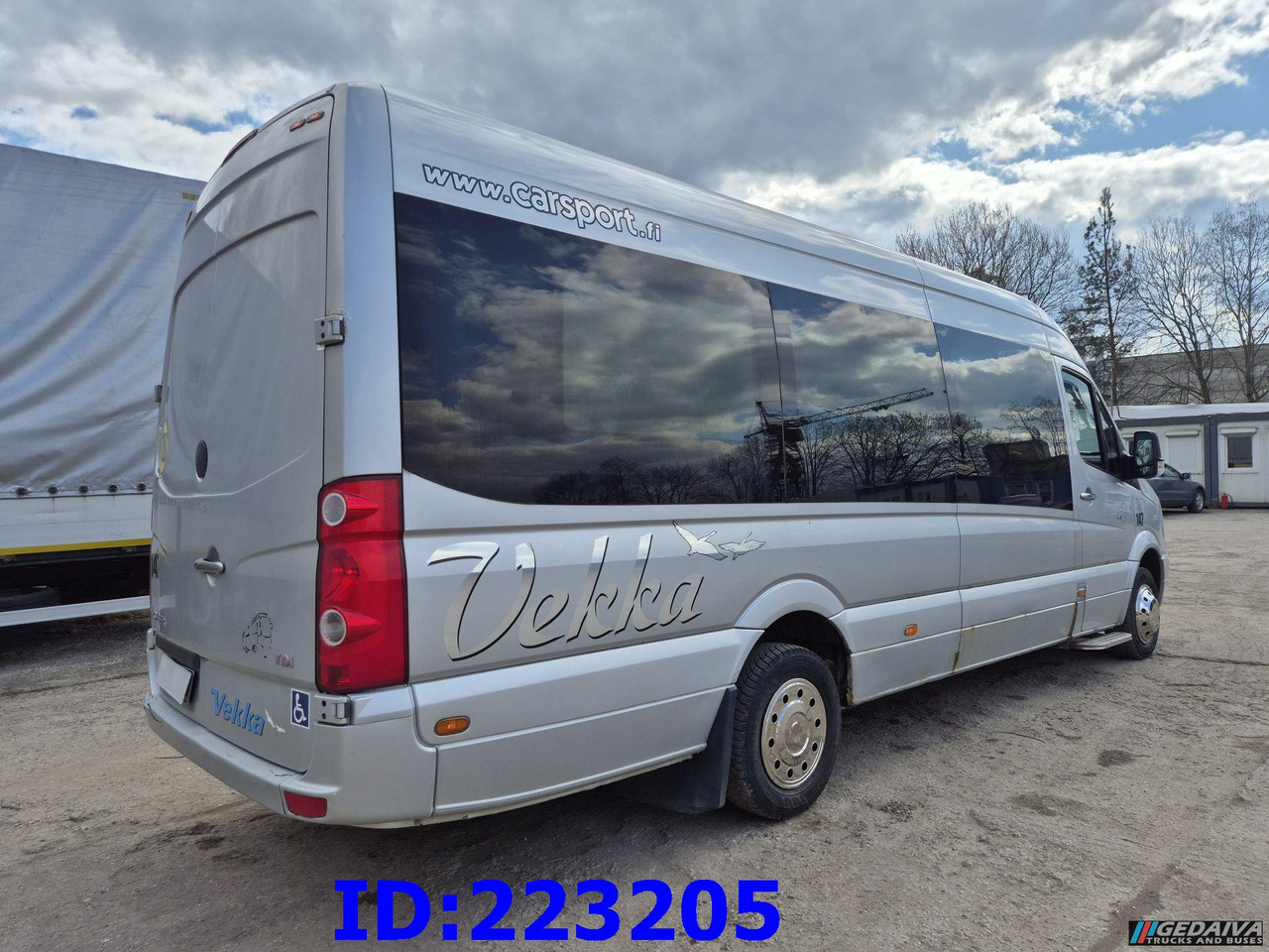 VOLKSWAGEN Crafter VIP - 17-seats - Euro5 - Πούλμαν: φωτογραφία 5 VOLKSWAGEN Crafter VIP - 17-seats - Euro5 - Πούλμαν: φωτογραφία 5