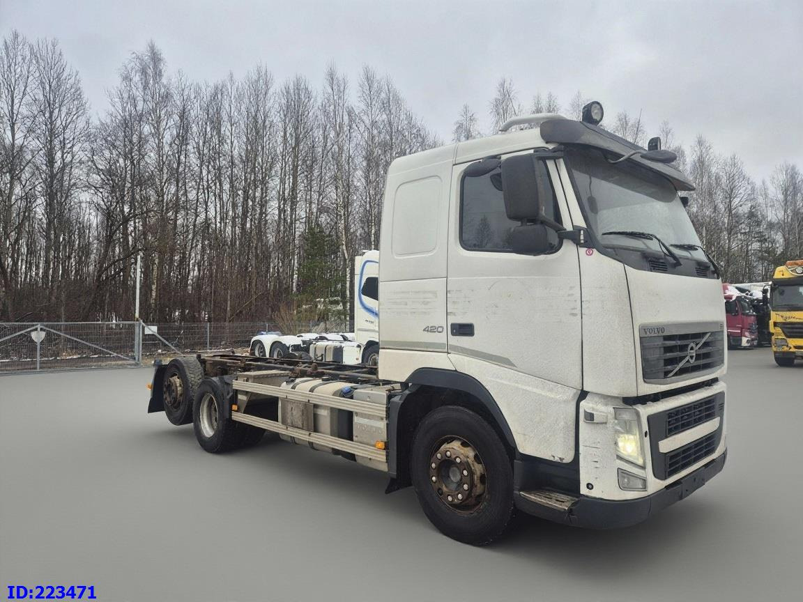 VOLVO FH 420HP 6×2 Steering axle - Φορτηγό σασί: φωτογραφία 4 VOLVO FH 420HP 6×2 Steering axle - Φορτηγό σασί: φωτογραφία 4