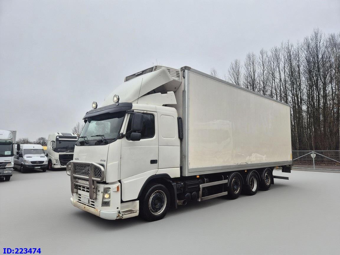 VOLVO FH12 460HP 8x2 Manual - Φορτηγό ψυγείο: φωτογραφία 1 VOLVO FH12 460HP 8x2 Manual - Φορτηγό ψυγείο: φωτογραφία 1