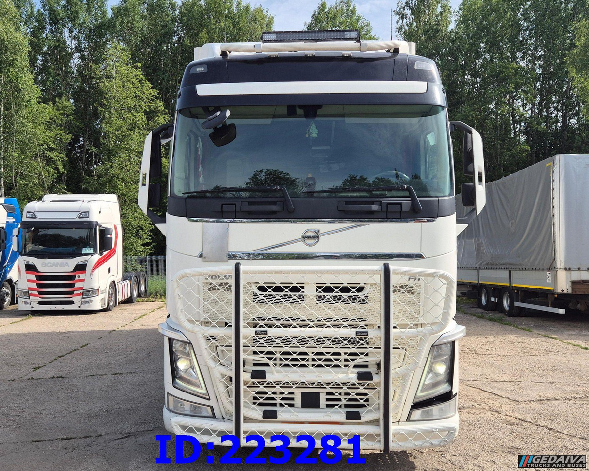 VOLVO FH13 540HP 6x2 (10 tyre) Euro6 - Φορτηγό ισοθερμικό: φωτογραφία 2 VOLVO FH13 540HP 6x2 (10 tyre) Euro6 - Φορτηγό ισοθερμικό: φωτογραφία 2