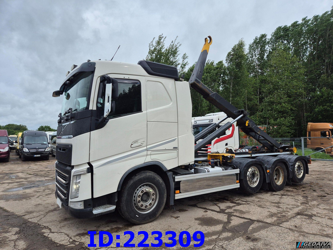 VOLVO FH13 540HP 8x2 Hook lift (2axles steering - 2 axles lifting) - Φορτηγό φόρτωσης γάντζου: φωτογραφία 1 VOLVO FH13 540HP 8x2 Hook lift (2axles steering - 2 axles lifting) - Φορτηγό φόρτωσης γάντζου: φωτογραφία 1