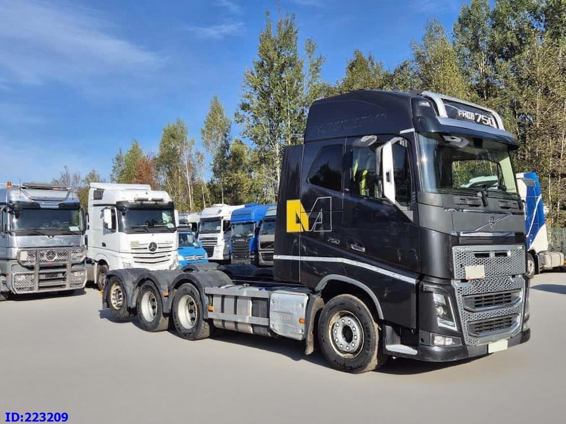 VOLVO FH16 750HP 8x4 Steering axle - Φορτηγό σασί: φωτογραφία 4 VOLVO FH16 750HP 8x4 Steering axle - Φορτηγό σασί: φωτογραφία 4