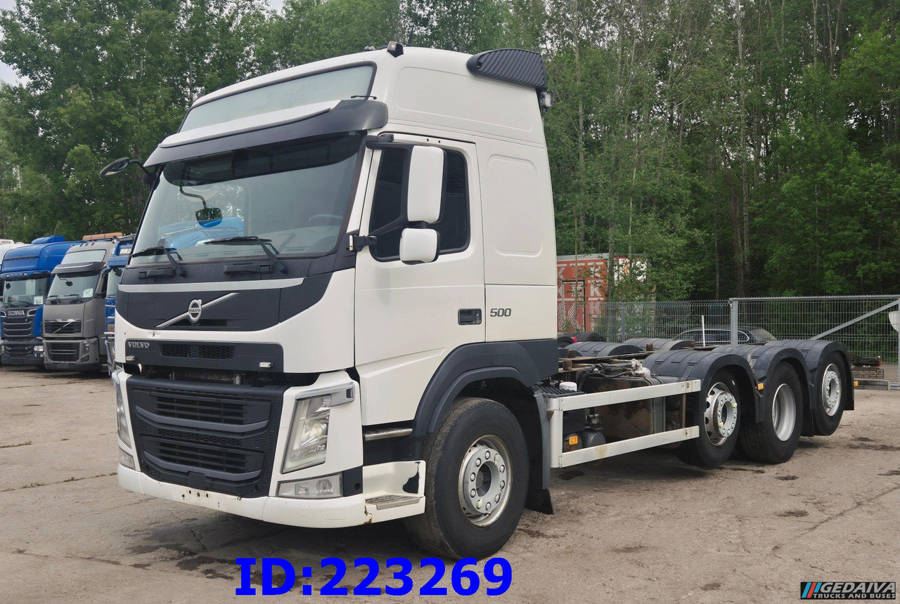 VOLVO FM13 500HP 8x2 (2 steering axels) - Φορτηγό σασί: φωτογραφία 1 VOLVO FM13 500HP 8x2 (2 steering axels) - Φορτηγό σασί: φωτογραφία 1