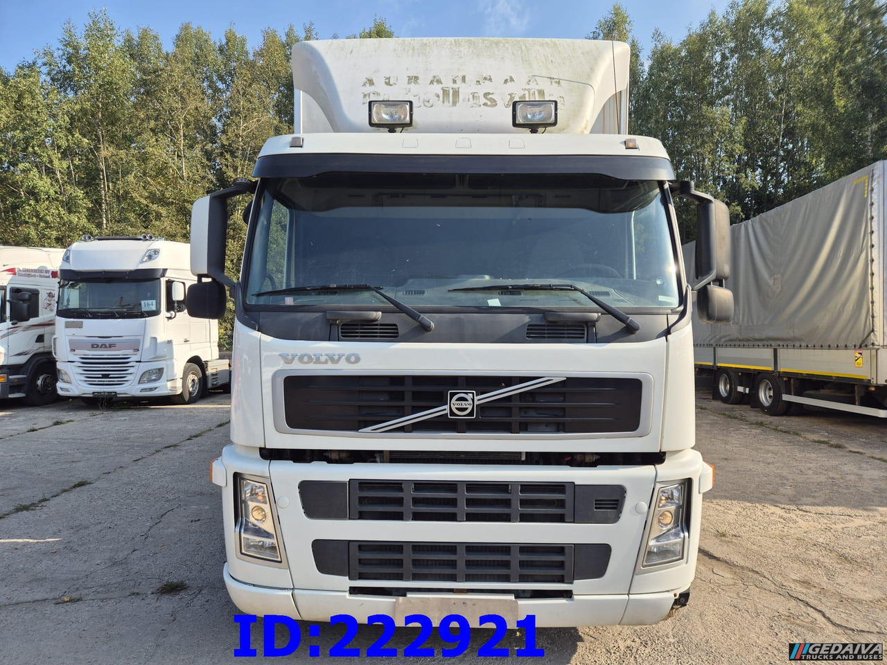 VOLVO FM9 260HP - Φορτηγό κόφα: φωτογραφία 2 VOLVO FM9 260HP - Φορτηγό κόφα: φωτογραφία 2