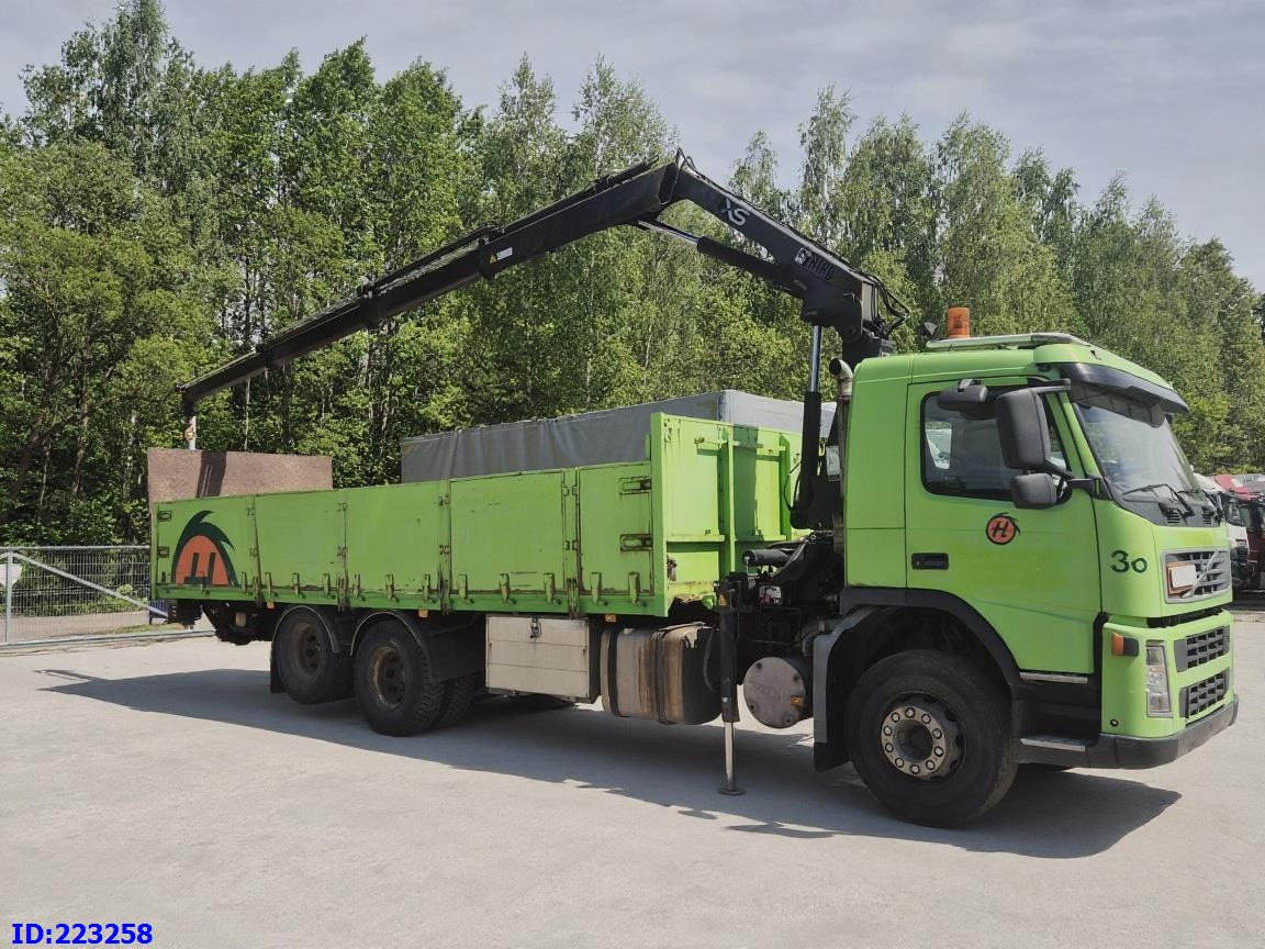 VOLVO FM9 300HP 6x2 + HIAB 144B -3 CL - Φορτηγό με ανοιχτή καρότσα: φωτογραφία 4 VOLVO FM9 300HP 6x2 + HIAB 144B -3 CL - Φορτηγό με ανοιχτή καρότσα: φωτογραφία 4