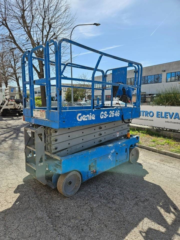 Genie GS 2646 - Ψαλιδωτό ανυψωτικό: φωτογραφία 2 Genie GS 2646 - Ψαλιδωτό ανυψωτικό: φωτογραφία 2