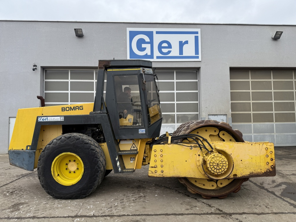 Bomag BW 217 PD-2 (111679) - Οδοστρωτήρες: φωτογραφία 4 Bomag BW 217 PD-2 (111679) - Οδοστρωτήρες: φωτογραφία 4