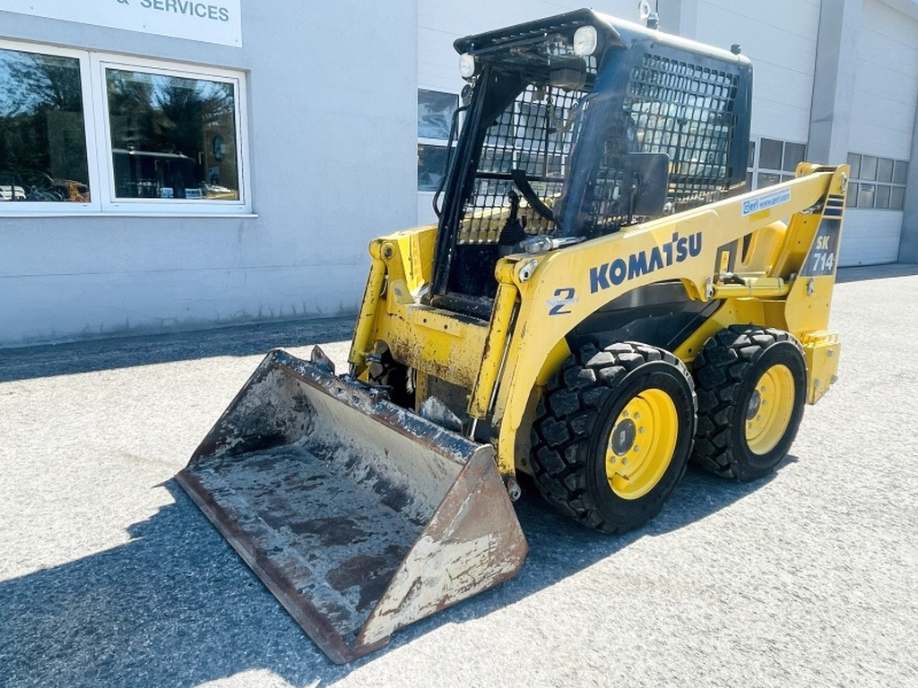 Komatsu SK714-5 (4067) - Φορτωτής πλάγιας ολίσθησης: φωτογραφία 4 Komatsu SK714-5 (4067) - Φορτωτής πλάγιας ολίσθησης: φωτογραφία 4