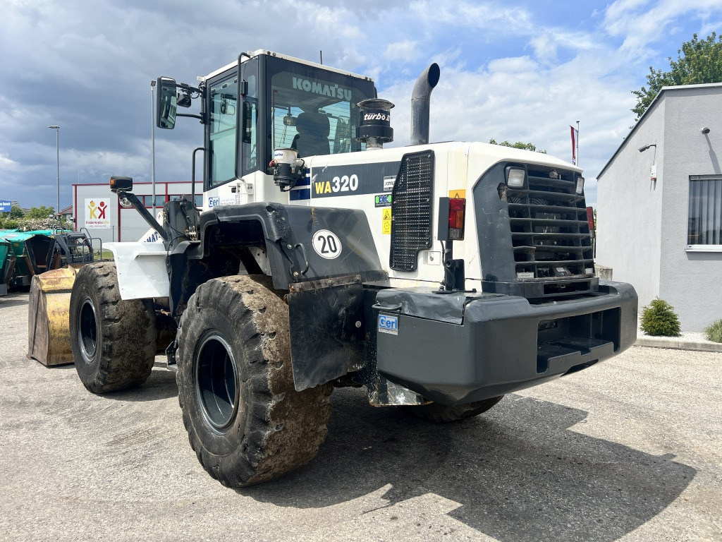 Komatsu WA 320-6 (111584) - Ελαστιχοφόρος φορτωτής: φωτογραφία 3 Komatsu WA 320-6 (111584) - Ελαστιχοφόρος φορτωτής: φωτογραφία 3