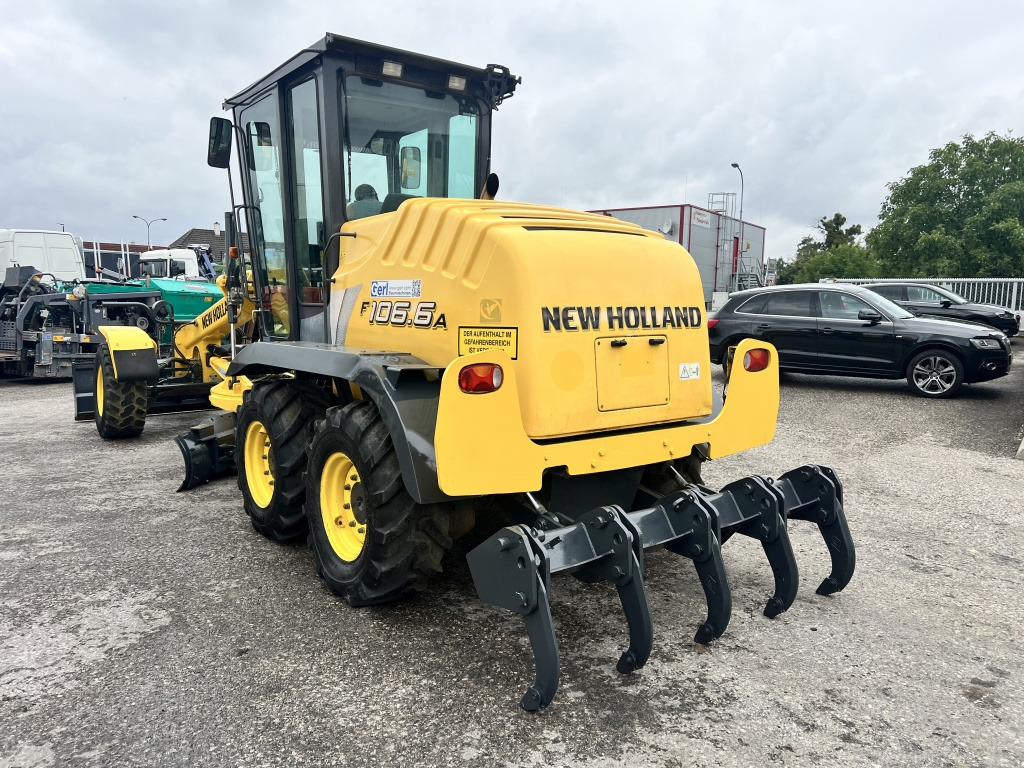 New Holland F 106.6 A (111602) - Γκρέιντερ: φωτογραφία 4 New Holland F 106.6 A (111602) - Γκρέιντερ: φωτογραφία 4