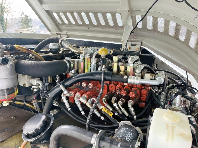 Takeuchi TB295W (3750) - Τροχοφόρος εκσκαφέας: φωτογραφία 5 Takeuchi TB295W (3750) - Τροχοφόρος εκσκαφέας: φωτογραφία 5