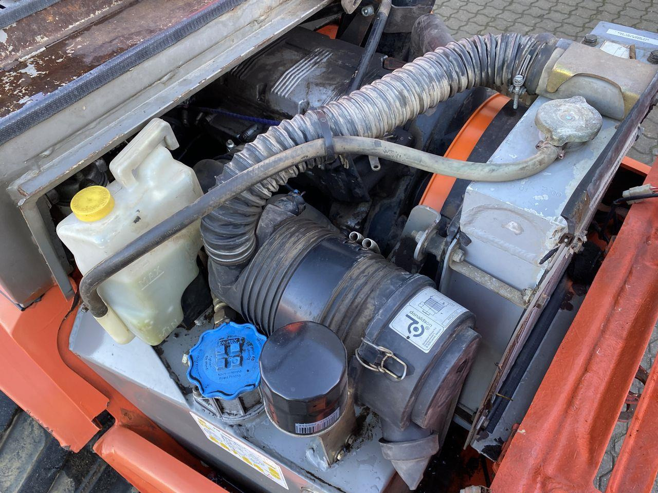 Σπαστός φορτωτής Atlas AR32E: φωτογραφία 8 Σπαστός φορτωτής Atlas AR32E: φωτογραφία 8