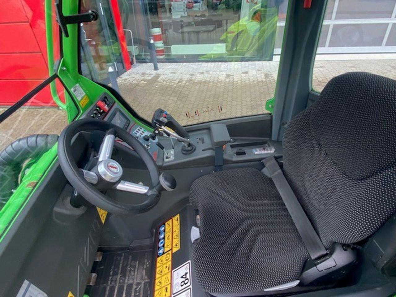 Avant 760i - Ελαστιχοφόρος φορτωτής: φωτογραφία 5 Avant 760i - Ελαστιχοφόρος φορτωτής: φωτογραφία 5