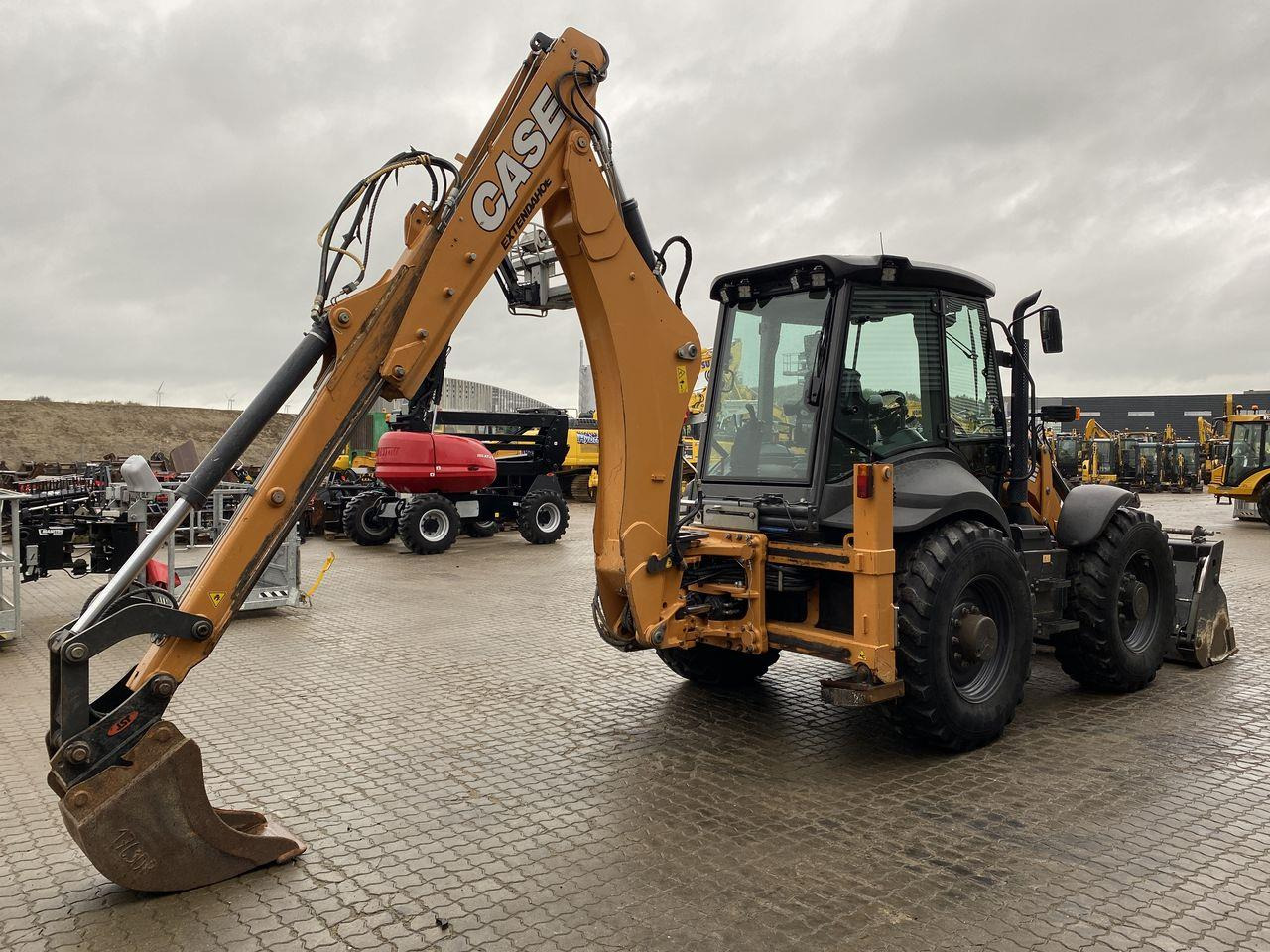 Case 695 ST - Φορτωτής εκσκαφέας: φωτογραφία 4 Case 695 ST - Φορτωτής εκσκαφέας: φωτογραφία 4