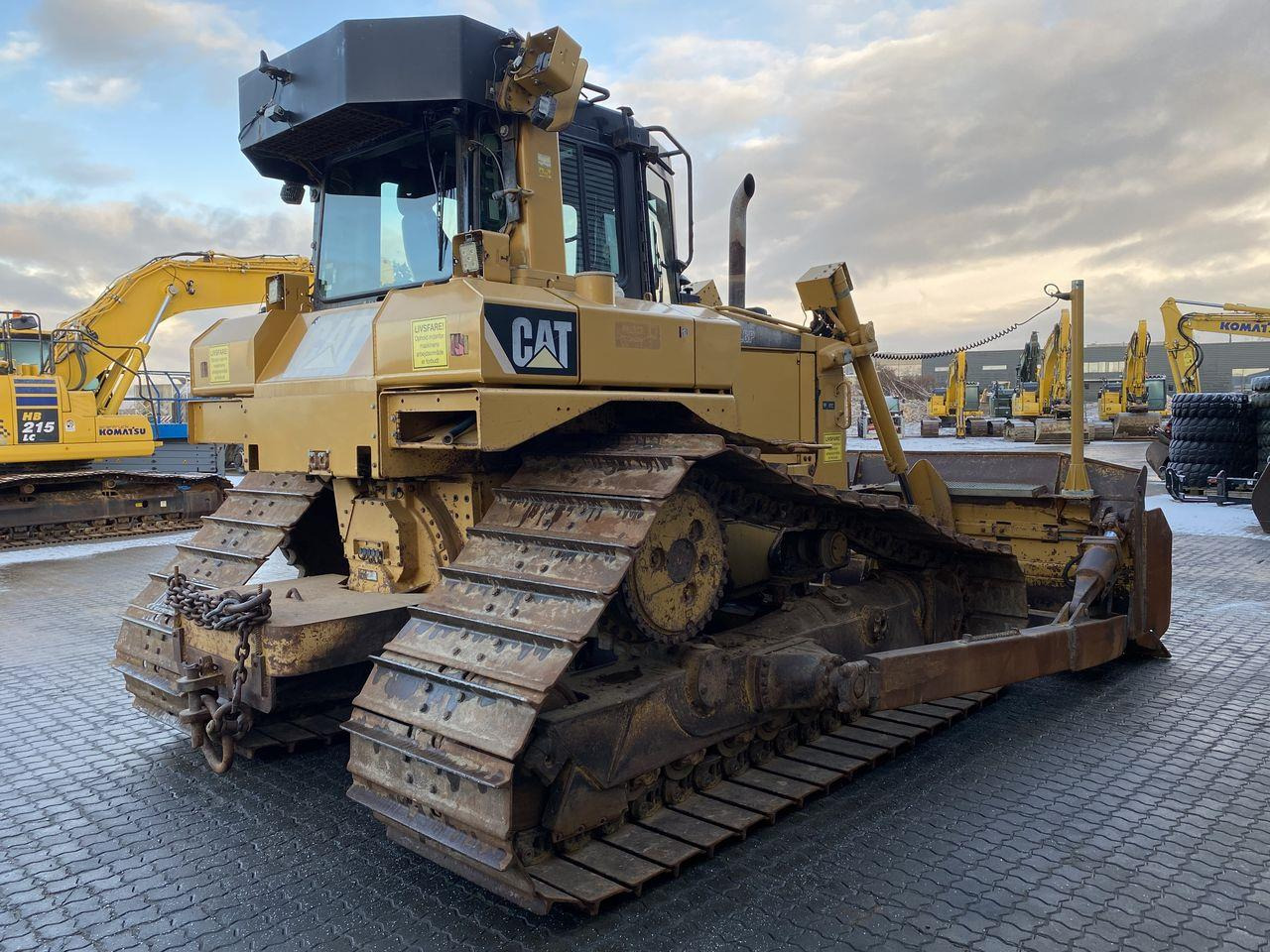 Caterpillar D6T LGP - Μπουλντόζα: φωτογραφία 4 Caterpillar D6T LGP - Μπουλντόζα: φωτογραφία 4