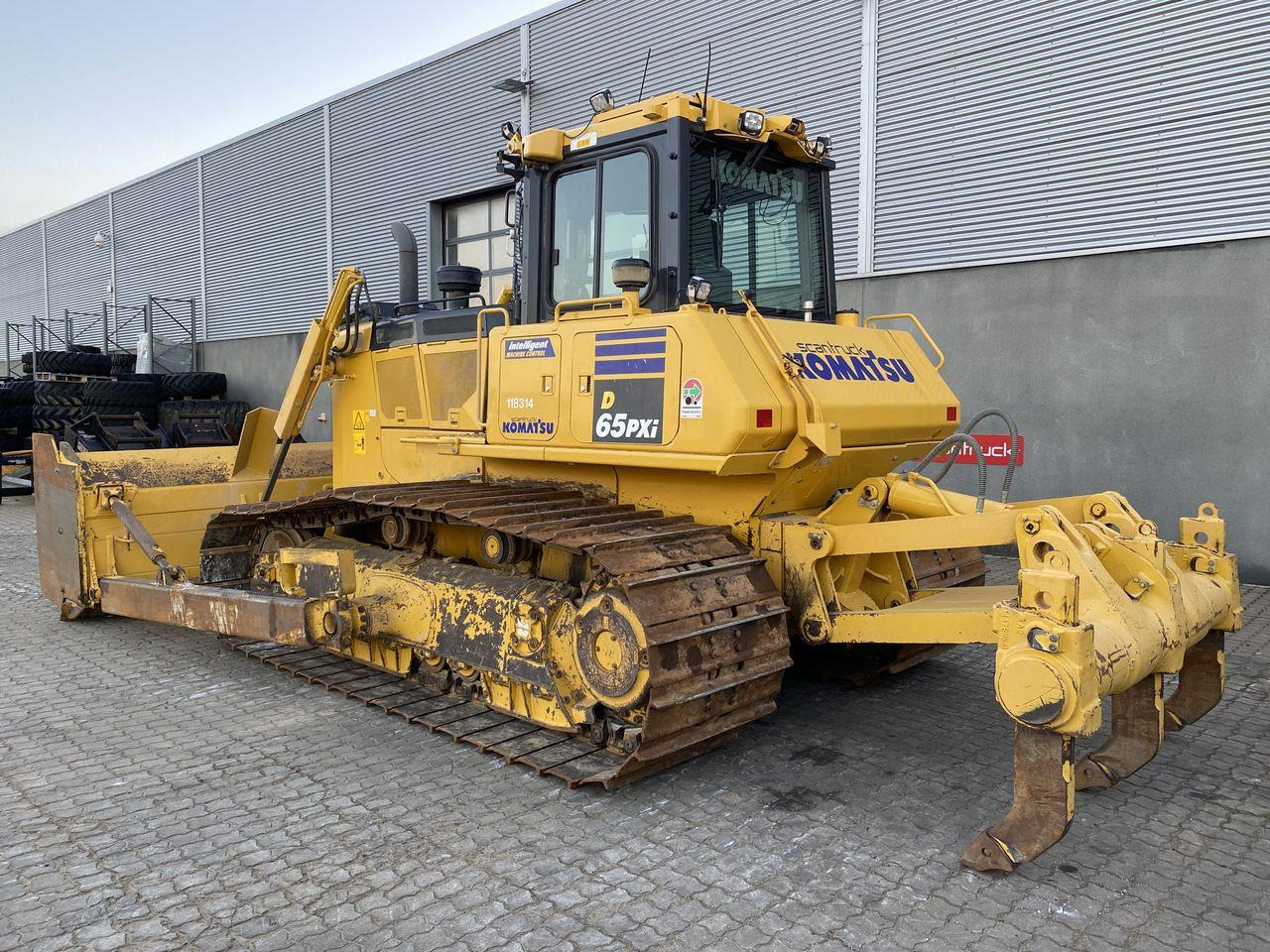 Komatsu D65PXI-18EO - Μπουλντόζα: φωτογραφία 2 Komatsu D65PXI-18EO - Μπουλντόζα: φωτογραφία 2
