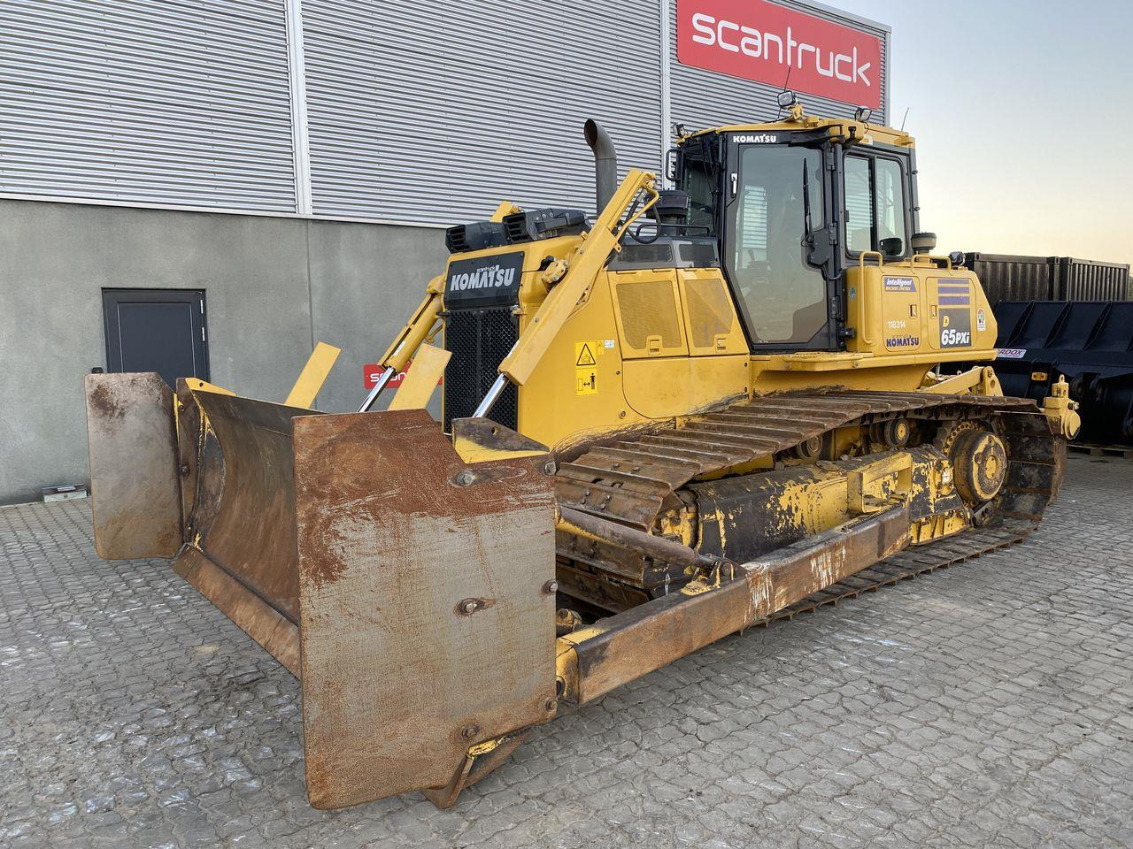 Komatsu D65PXI-18EO - Μπουλντόζα: φωτογραφία 1 Komatsu D65PXI-18EO - Μπουλντόζα: φωτογραφία 1