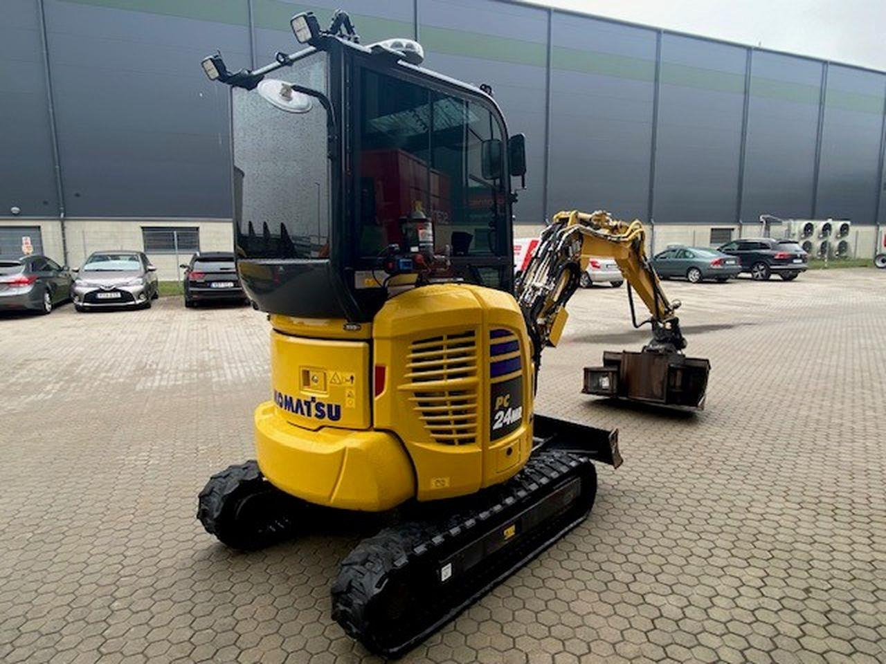 Komatsu PC24MR-5 - Μίνι εκσκαφέας: φωτογραφία 3 Komatsu PC24MR-5 - Μίνι εκσκαφέας: φωτογραφία 3