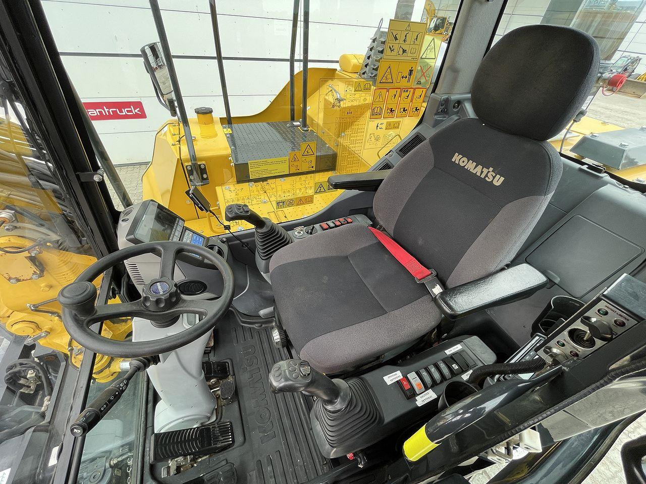 Komatsu PW118MR-11 - Μίνι εκσκαφέας: φωτογραφία 3 Komatsu PW118MR-11 - Μίνι εκσκαφέας: φωτογραφία 3