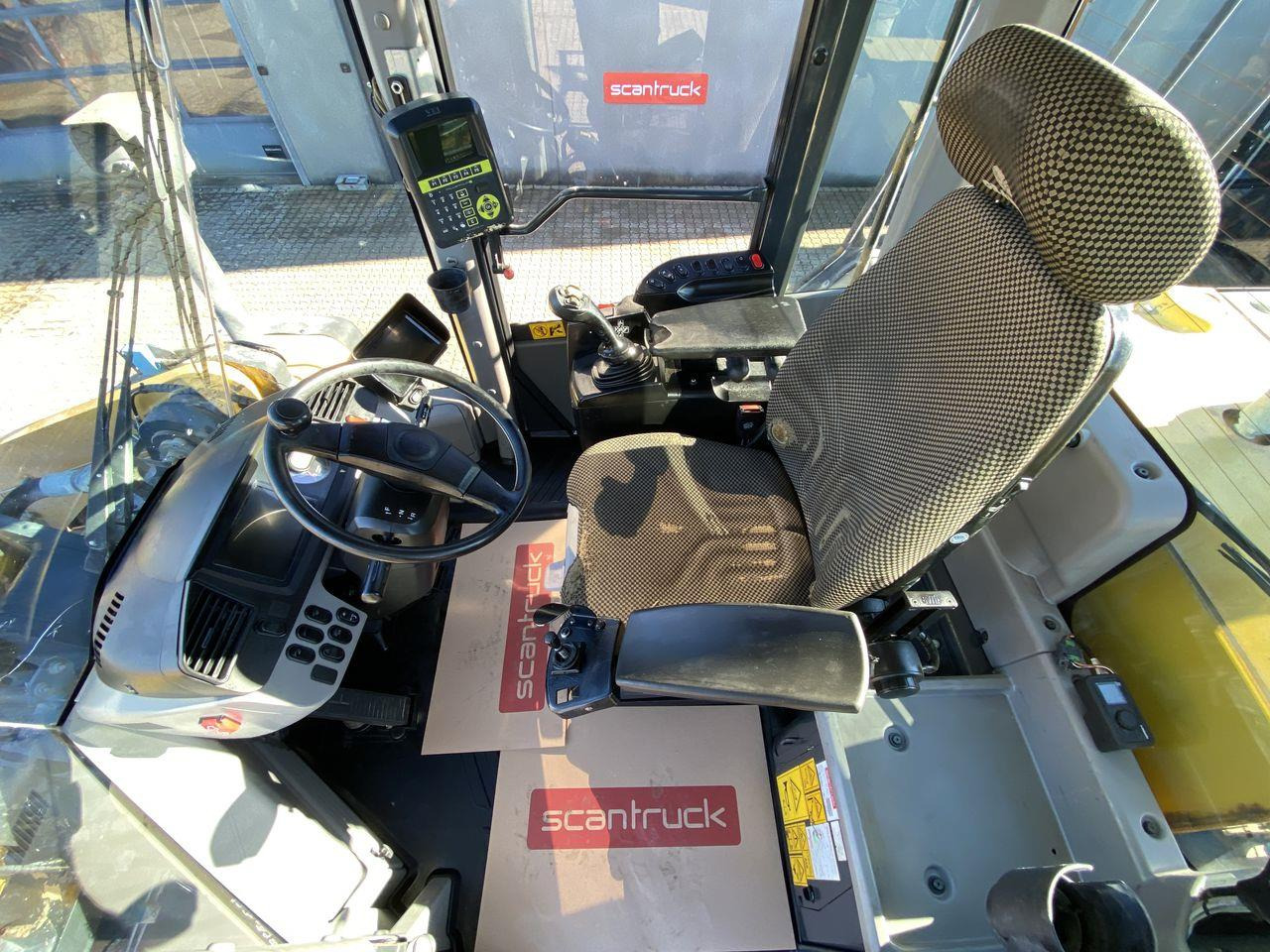 Komatsu WA470-7 - Ελαστιχοφόρος φορτωτής: φωτογραφία 3 Komatsu WA470-7 - Ελαστιχοφόρος φορτωτής: φωτογραφία 3