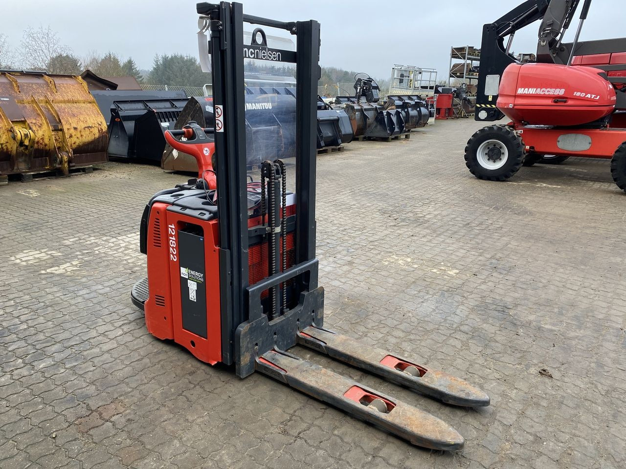 Linde L12AP/133-01 - Μηχάνημα στοίβαξης: φωτογραφία 5 Linde L12AP/133-01 - Μηχάνημα στοίβαξης: φωτογραφία 5