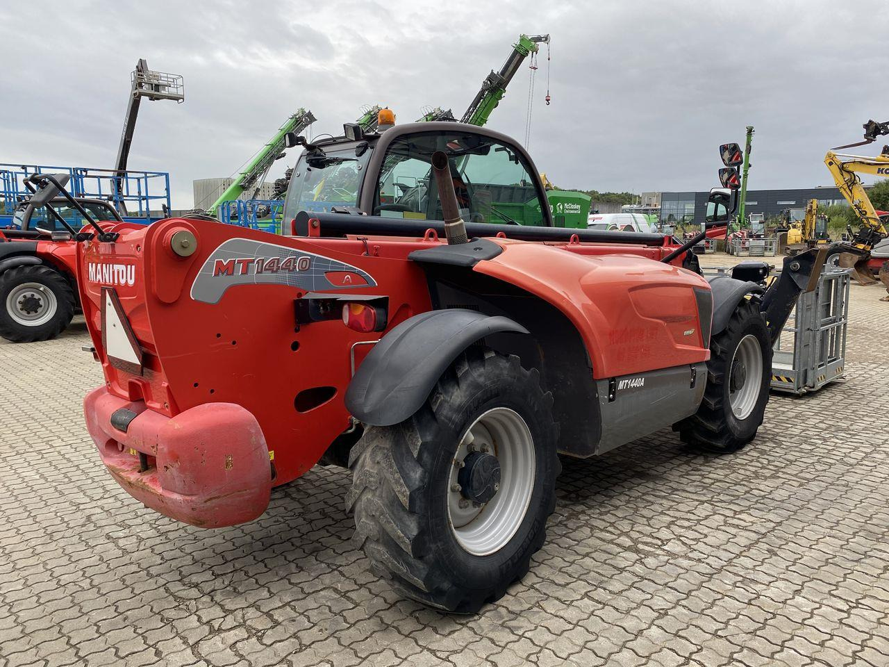 Manitou MT1440A ST3B - Τηλεσκοπικός φορτωτής: φωτογραφία 4 Manitou MT1440A ST3B - Τηλεσκοπικός φορτωτής: φωτογραφία 4
