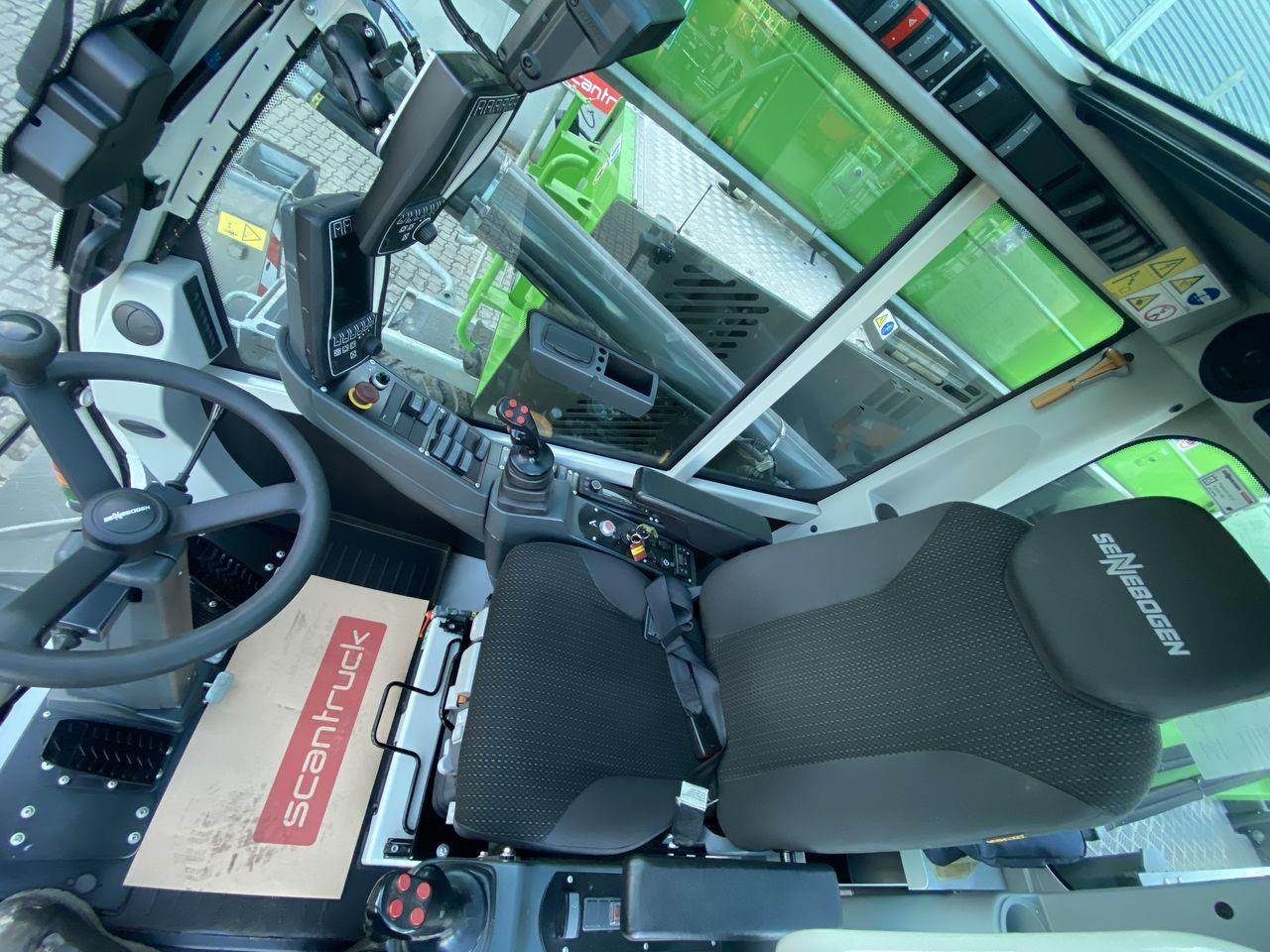 SENNEBOGEN 613E-M - Μηχάνημα Διαχείρισης Υλικών: φωτογραφία 3 SENNEBOGEN 613E-M - Μηχάνημα Διαχείρισης Υλικών: φωτογραφία 3