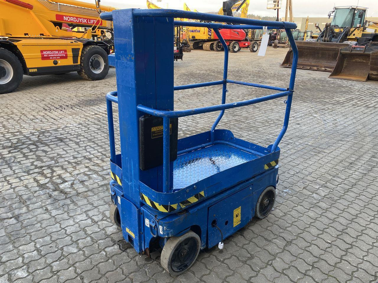 Snorkel TM12 - Κάθετος ανελκυστήρας με κατάρτι: φωτογραφία 4 Snorkel TM12 - Κάθετος ανελκυστήρας με κατάρτι: φωτογραφία 4