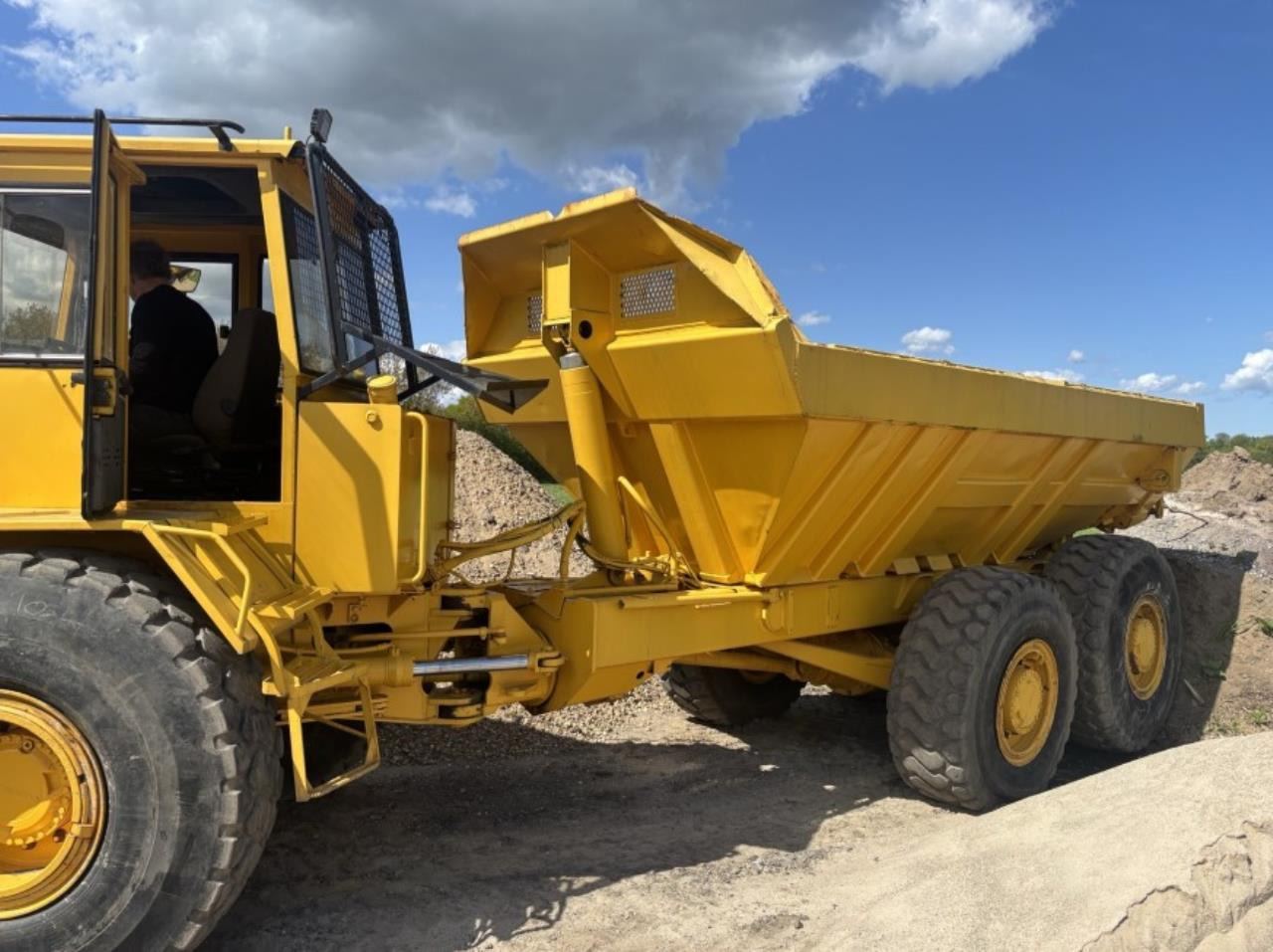 Volvo A20 - Αρθρωτό φορτηγό: φωτογραφία 3 Volvo A20 - Αρθρωτό φορτηγό: φωτογραφία 3