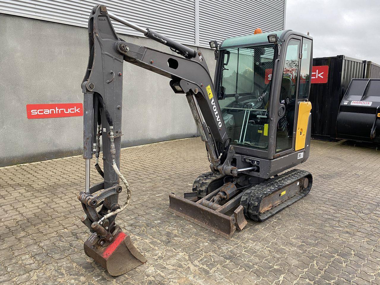 Volvo EC20D - Μίνι εκσκαφέας: φωτογραφία 1 Volvo EC20D - Μίνι εκσκαφέας: φωτογραφία 1