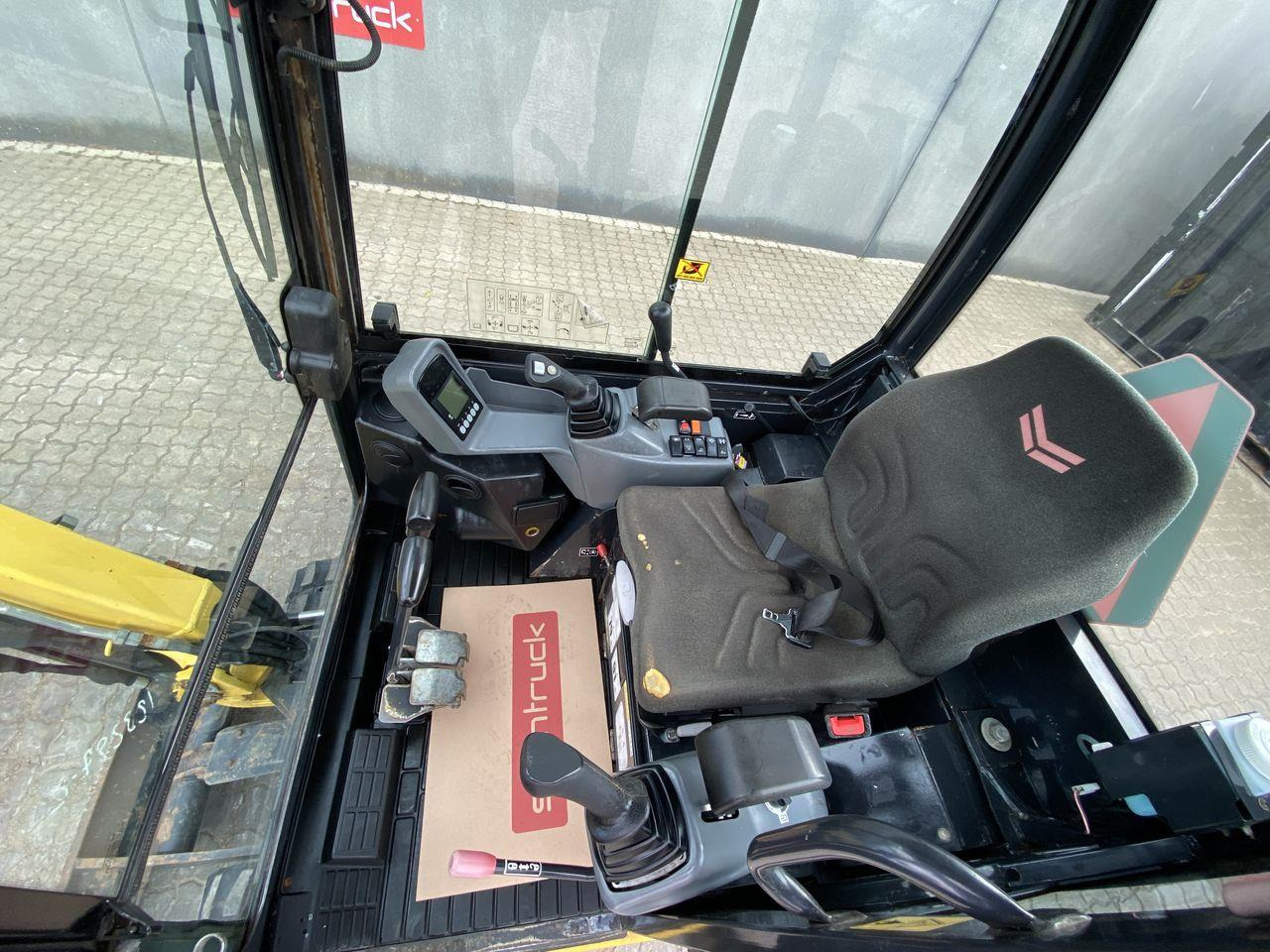 Yanmar SV18 - Μίνι εκσκαφέας: φωτογραφία 3 Yanmar SV18 - Μίνι εκσκαφέας: φωτογραφία 3