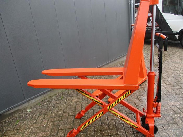 BT HL 1000 - Μηχάνημα στοίβαξης: φωτογραφία 1 BT HL 1000 - Μηχάνημα στοίβαξης: φωτογραφία 1