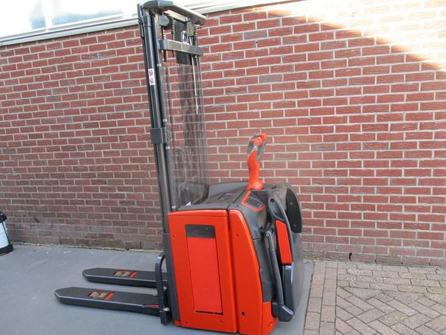Linde L14 AP - Μηχάνημα στοίβαξης: φωτογραφία 3 Linde L14 AP - Μηχάνημα στοίβαξης: φωτογραφία 3