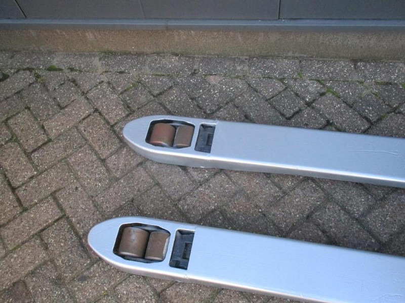 Still EXU 16 - Παλετοφόρο: φωτογραφία 5 Still EXU 16 - Παλετοφόρο: φωτογραφία 5