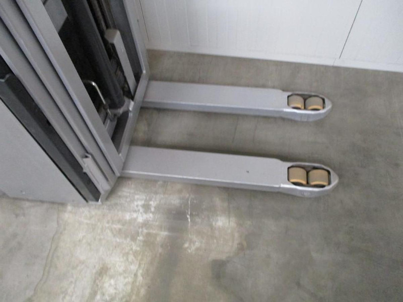 Still EXV16 - Παλετοφόρο: φωτογραφία 5 Still EXV16 - Παλετοφόρο: φωτογραφία 5