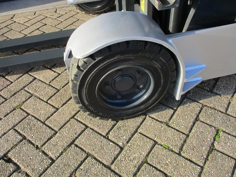 Still FM-X17 SE - Ανυψωτικό στενών δρόμων: φωτογραφία 5 Still FM-X17 SE - Ανυψωτικό στενών δρόμων: φωτογραφία 5