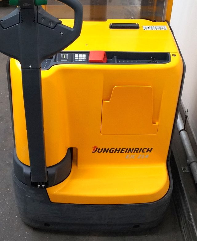 Jungheinrich EJC214 - Μηχάνημα στοίβαξης: φωτογραφία 3 Jungheinrich EJC214 - Μηχάνημα στοίβαξης: φωτογραφία 3