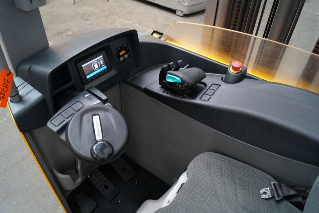 Jungheinrich ETV214 - Ανυψωτικό στενών δρόμων: φωτογραφία 3 Jungheinrich ETV214 - Ανυψωτικό στενών δρόμων: φωτογραφία 3