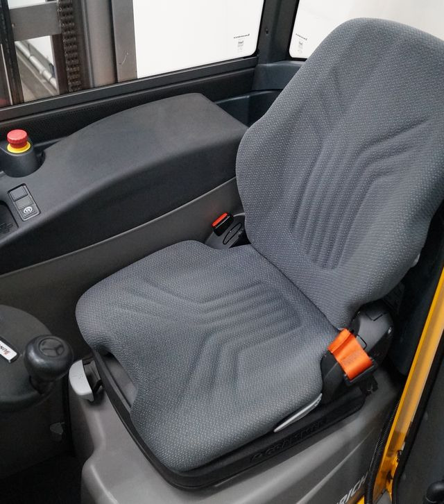 Jungheinrich ETV214 - Ανυψωτικό στενών δρόμων: φωτογραφία 4 Jungheinrich ETV214 - Ανυψωτικό στενών δρόμων: φωτογραφία 4