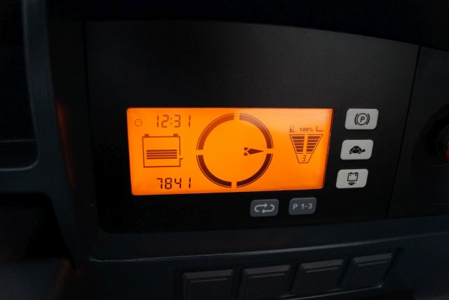 Jungheinrich ETV214 - Ανυψωτικό στενών δρόμων: φωτογραφία 4 Jungheinrich ETV214 - Ανυψωτικό στενών δρόμων: φωτογραφία 4