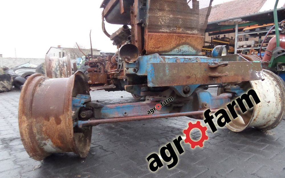Ford 7700 7710 silnik skrzynia most zwolnica oś wał zawór blok - Κινητήρας για Γεωργικά μηχανήματα: φωτογραφία 2 Ford 7700 7710 silnik skrzynia most zwolnica oś wał zawór blok - Κινητήρας για Γεωργικά μηχανήματα: φωτογραφία 2
