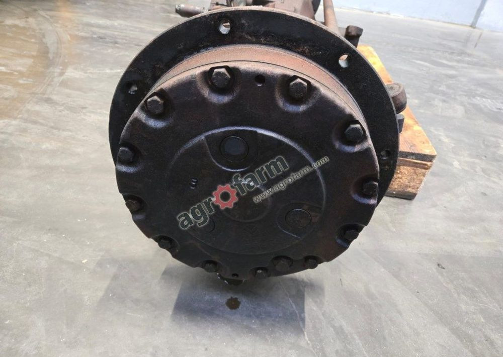 Przedni most Fiat New Holland M135 - Μετάδοσης κίνησης: φωτογραφία 2 Przedni most Fiat New Holland M135 - Μετάδοσης κίνησης: φωτογραφία 2