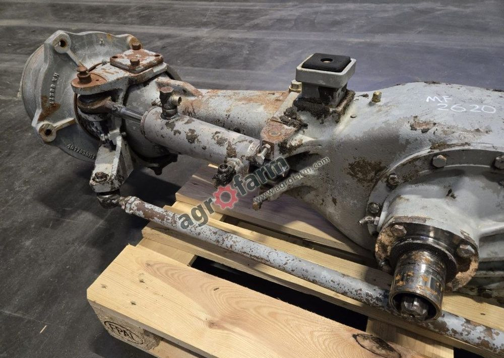 Przedni most Massey Ferguson 2620 - Μετάδοσης κίνησης: φωτογραφία 4 Przedni most Massey Ferguson 2620 - Μετάδοσης κίνησης: φωτογραφία 4