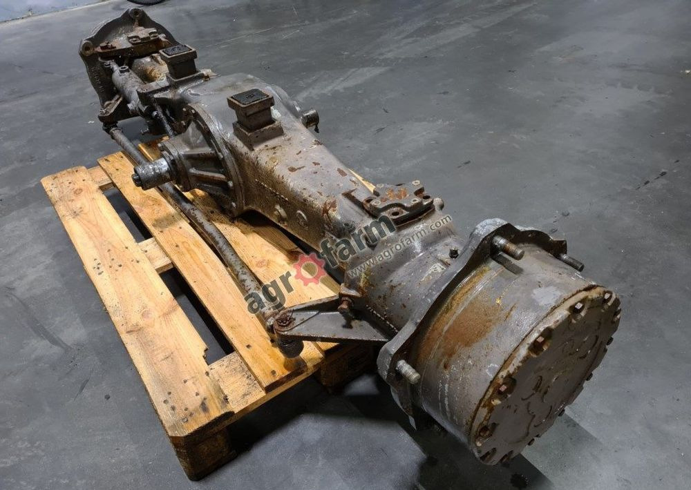 Przedni most Massey Ferguson 2685 - Μετάδοσης κίνησης: φωτογραφία 1 Przedni most Massey Ferguson 2685 - Μετάδοσης κίνησης: φωτογραφία 1