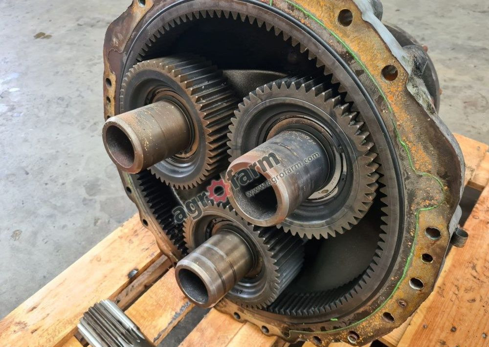 ZWOLNICA FENDT 824 VARIO SCR 934152150232 - Μετάδοσης κίνησης: φωτογραφία 4 ZWOLNICA FENDT 824 VARIO SCR 934152150232 - Μετάδοσης κίνησης: φωτογραφία 4